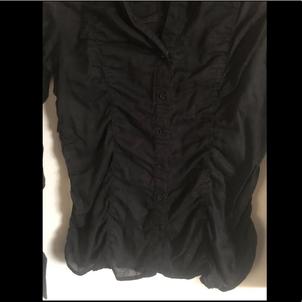 Express Button Blouse - Picture 2 of 3